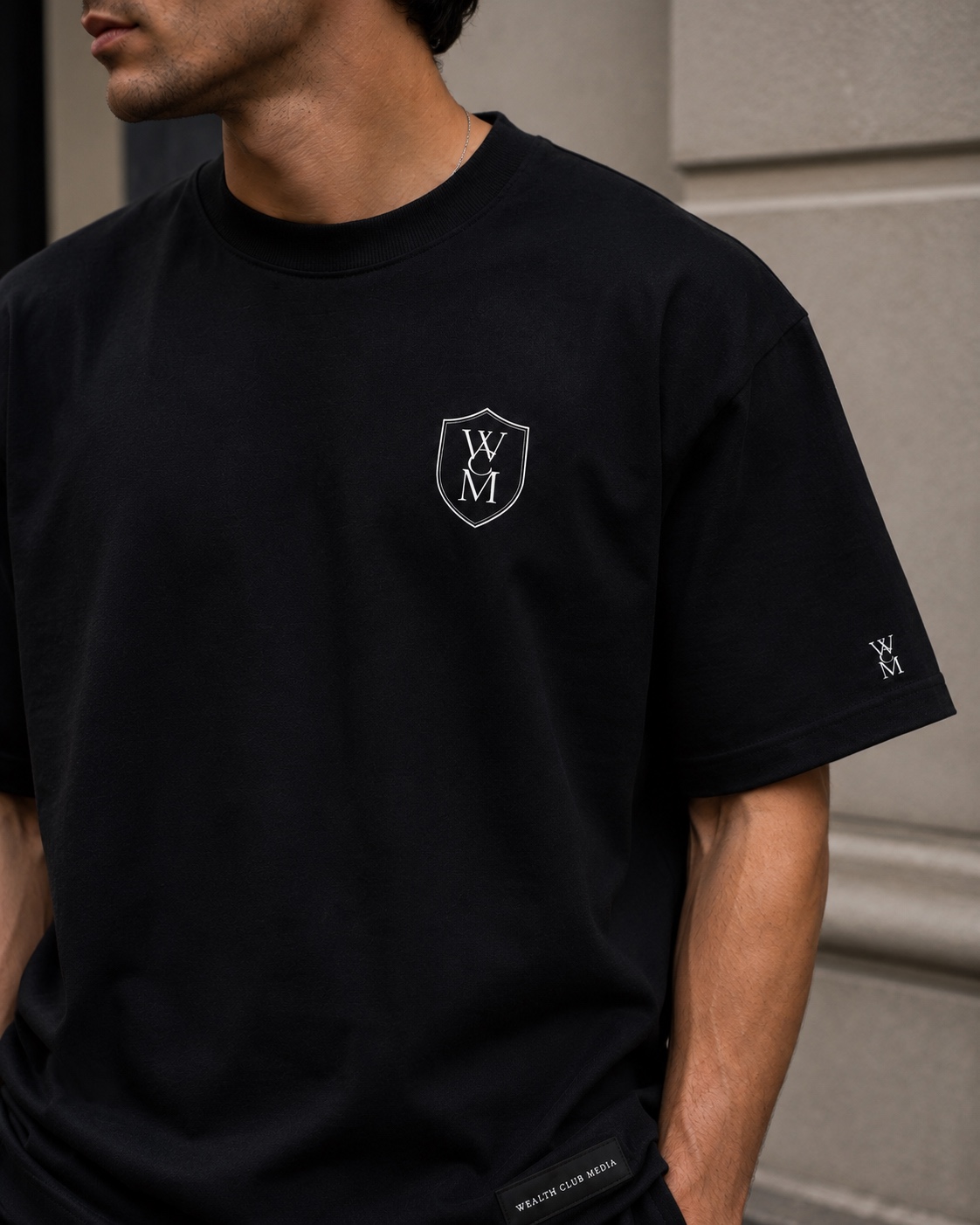 Heavyweight cotton, structured drape